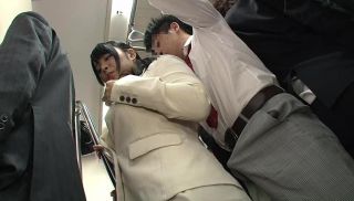 [HUNT-938] - JAV Movie - The Close Contact With The Valley Bare Of Beauty OL Of Chest In Overcrowded Train!School Train Vall