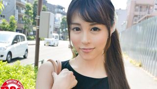 [ULT-167] - Japan JAV - High School Education Female University Student Attending The Prestigious University In Tokyo For The First Public Face Riding