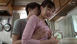 [VENU-765] - Japanese JAV - My Mother And My Son Michio Mimiya Who Has Sex With My Father In Two Seconds.