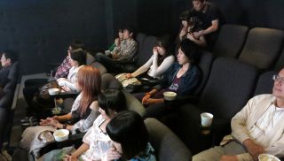[RBD-535] - JAV Pornhub - Yet ... Yet After Tsu Me In A Place Like This Groping Cinema 6 ...! Yukiko Suo