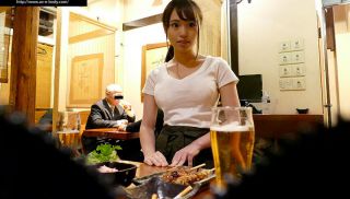 [EBOD-629] - Japan JAV - West ● Super Beautiful Big-breasted Worker Working In A Pub In A Pub I Took Off From The Signboard