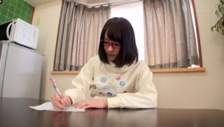 [EMRD-092] - JAV Xvideos - A Geeky Otaku Glasses Girl Came, So I Tried AV Shooting From The Flow From The Interview 5 Yuha