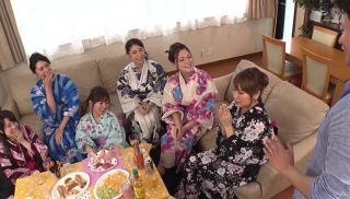 [HODV-21327] - HD JAV - The Neighborhood Beautiful Wives Who Gathered In Our House As A Yukata On The Way Back From The Fes