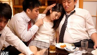 [MEYD-453] - JAV Pornhub - Bōnenkai NTR ~ A Picture Where A Wife Who Can Not Drink Even A Single Drop Can Not Refuse The Boss&