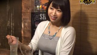 [MEKO-152] - XXX JAV - “What Are You Going To Do With Drunk Aunts?” Take Away A Mature Woman Who Is Engulfing Alone In An