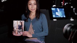 [JURA-28] - Japanese JAV - First Shot, Fifty Wife, Again. Fueki Satomi