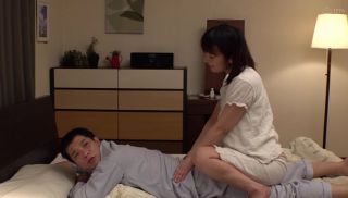 [SPRD-1303] - JAV XNXX - Big Breast Yoga Instructor Sumire Shiratori Sleeping Her Husband During Meditation