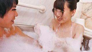 [HUNTA-855] - JAV Online - &quot;Let&#39;s Take A Bath Together&quot; &quot;I&#39;m Not Embarrassed Because I Wear A Swimsuit