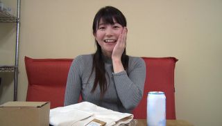 [BLOR-163] - Hot JAV - Movie Theater Staff With A Cute Smile That Bites Hani After Talking About D-class Horror With Glitt