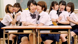 [HUNTA-798] - JAV Xvideos - The Girls In My Class Are Into Tongue-Kissing! They Practice On Each Other In The Classroom! They Caught Me Watching, So They Let Me Join In, But It Didn\'t Stop There...